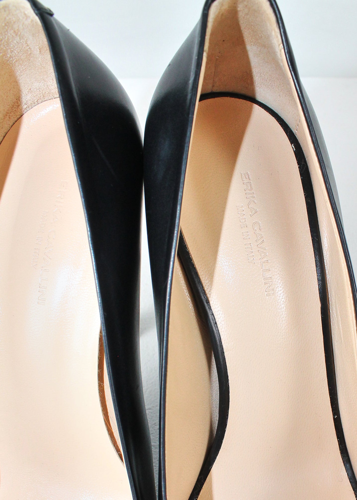 Erika Cavallini Asymmetric Pointed-Toe Pumps