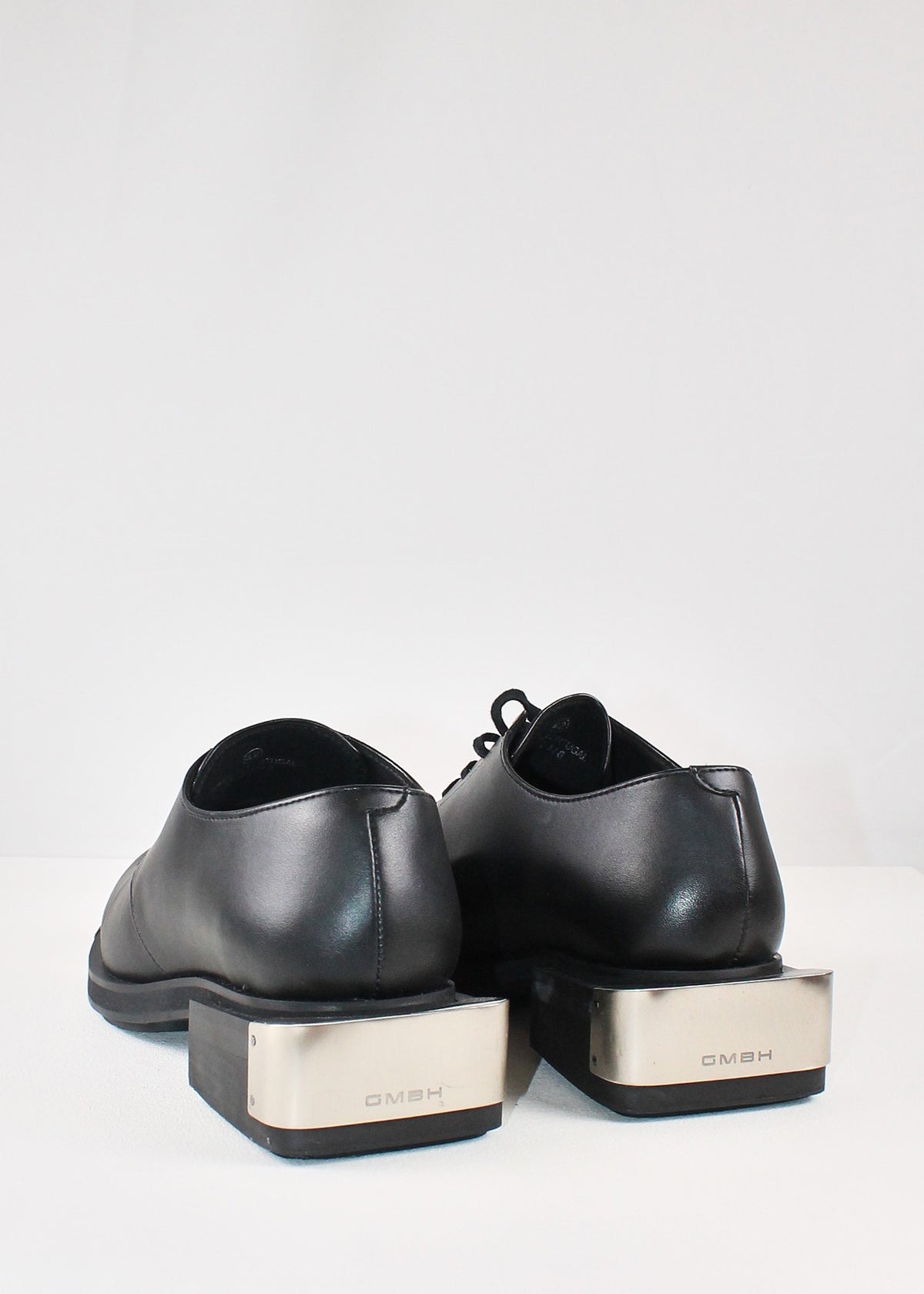 GmbH Nazim Logo-engraved Derby Shoes