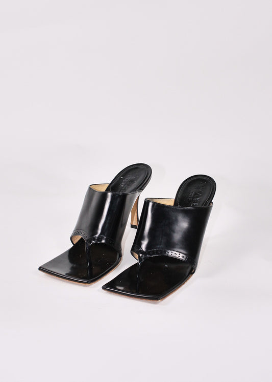 A.W.A.K.E. Mode Katie square-toe sandals