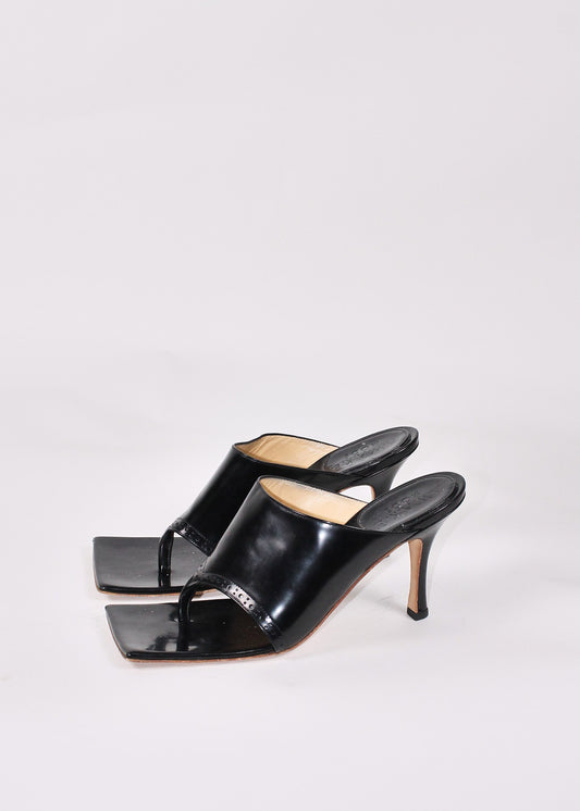 A.W.A.K.E. Mode Katie square-toe sandals