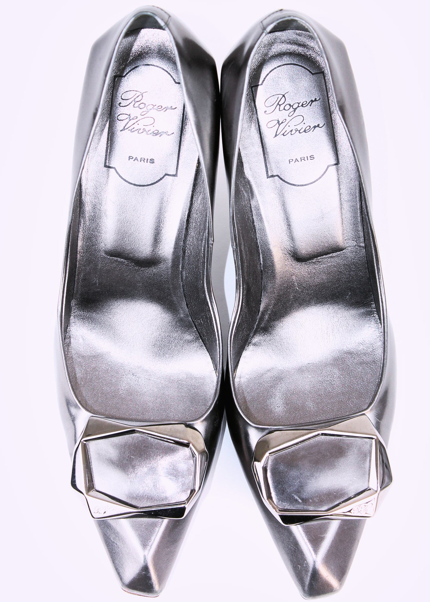 Roger Vivier Silver Shoes (SIZE 39.5)